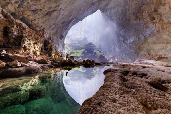 Top 5 most beautiful caves in Vietnam