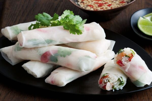 Top 15 Vietnamese Snacks Made with Rice/Flour