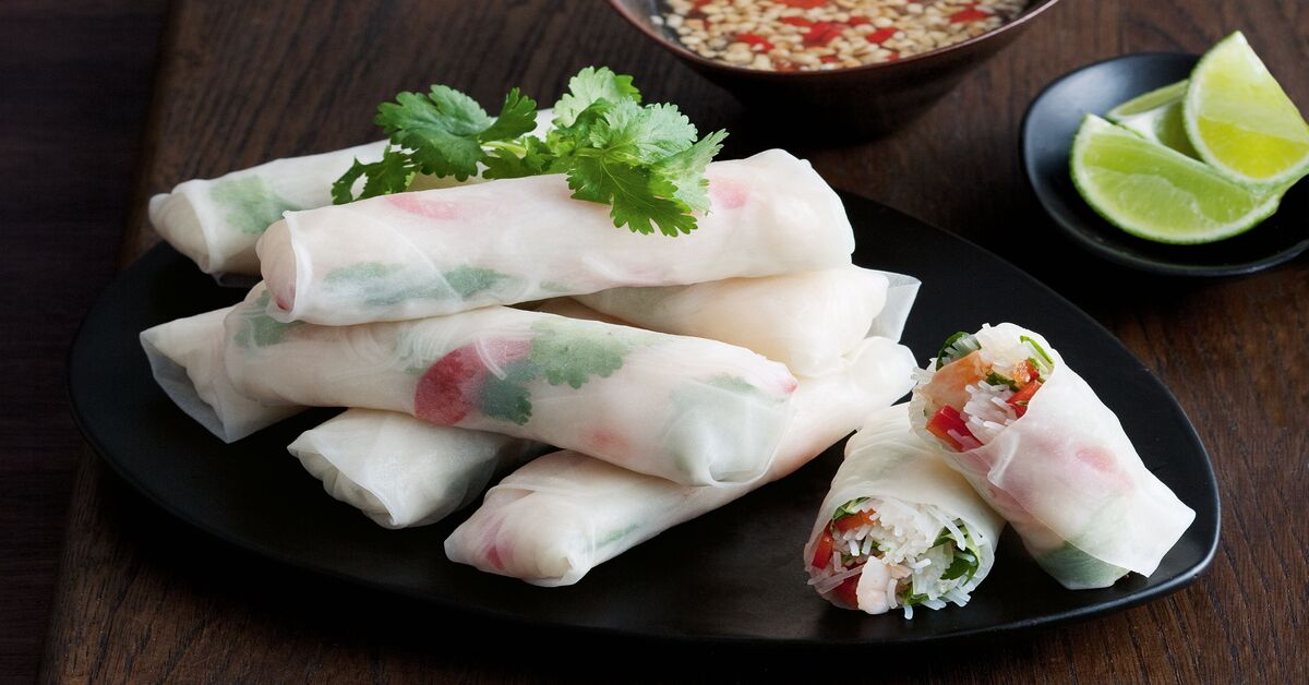 Top 15 Vietnamese Snacks Made with Rice/Flour