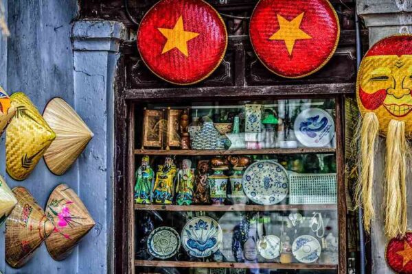 Top 10 Souvenir Shop in Hanoi and Ho Chi Minh City