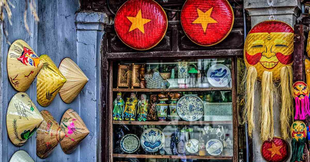 Top 10 Souvenir Shop in Hanoi and Ho Chi Minh City