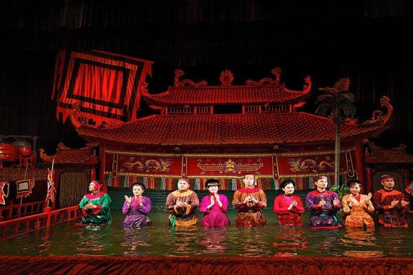 Water puppet show Hanoi - Don't miss out!